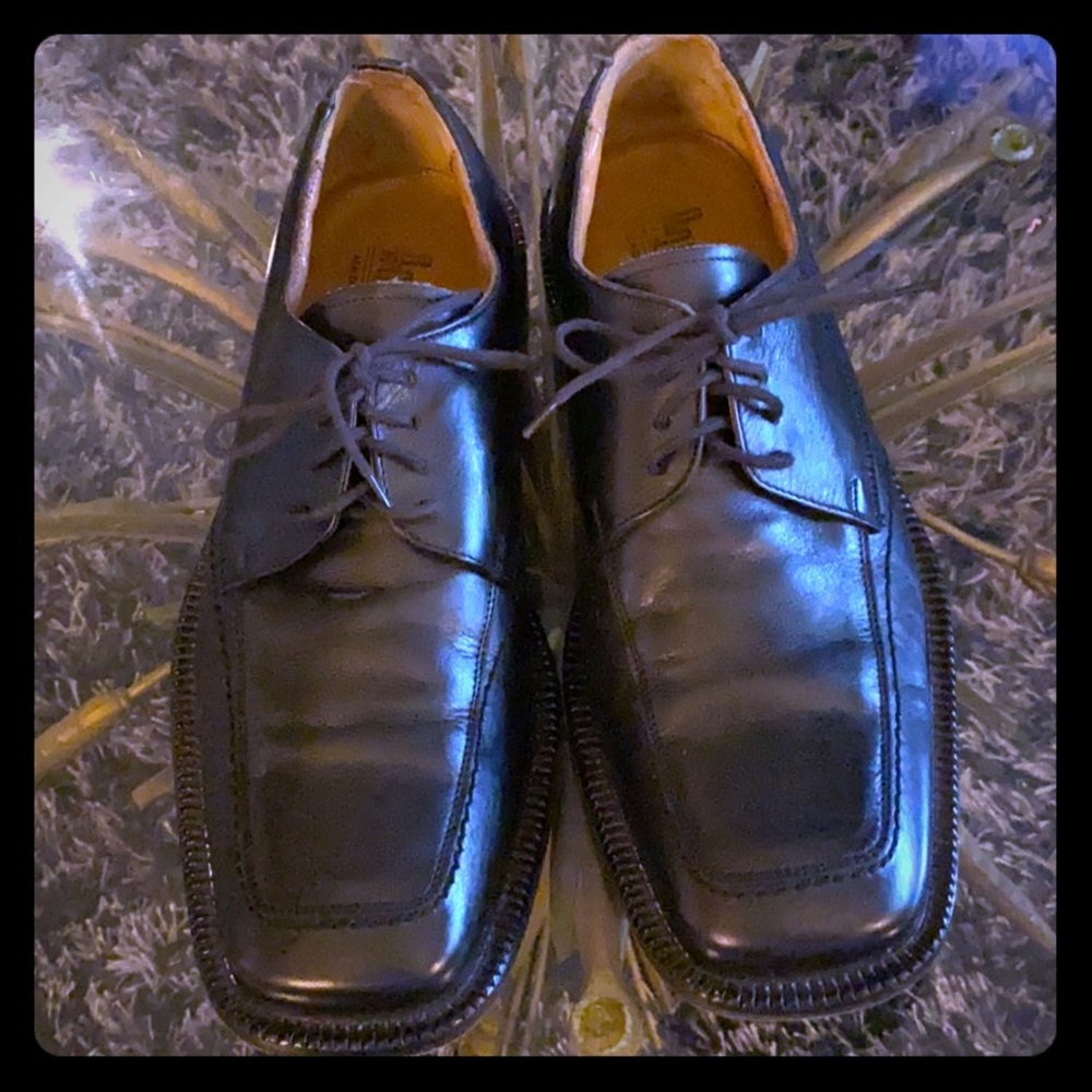 Aquarius Mens Dress Shoes